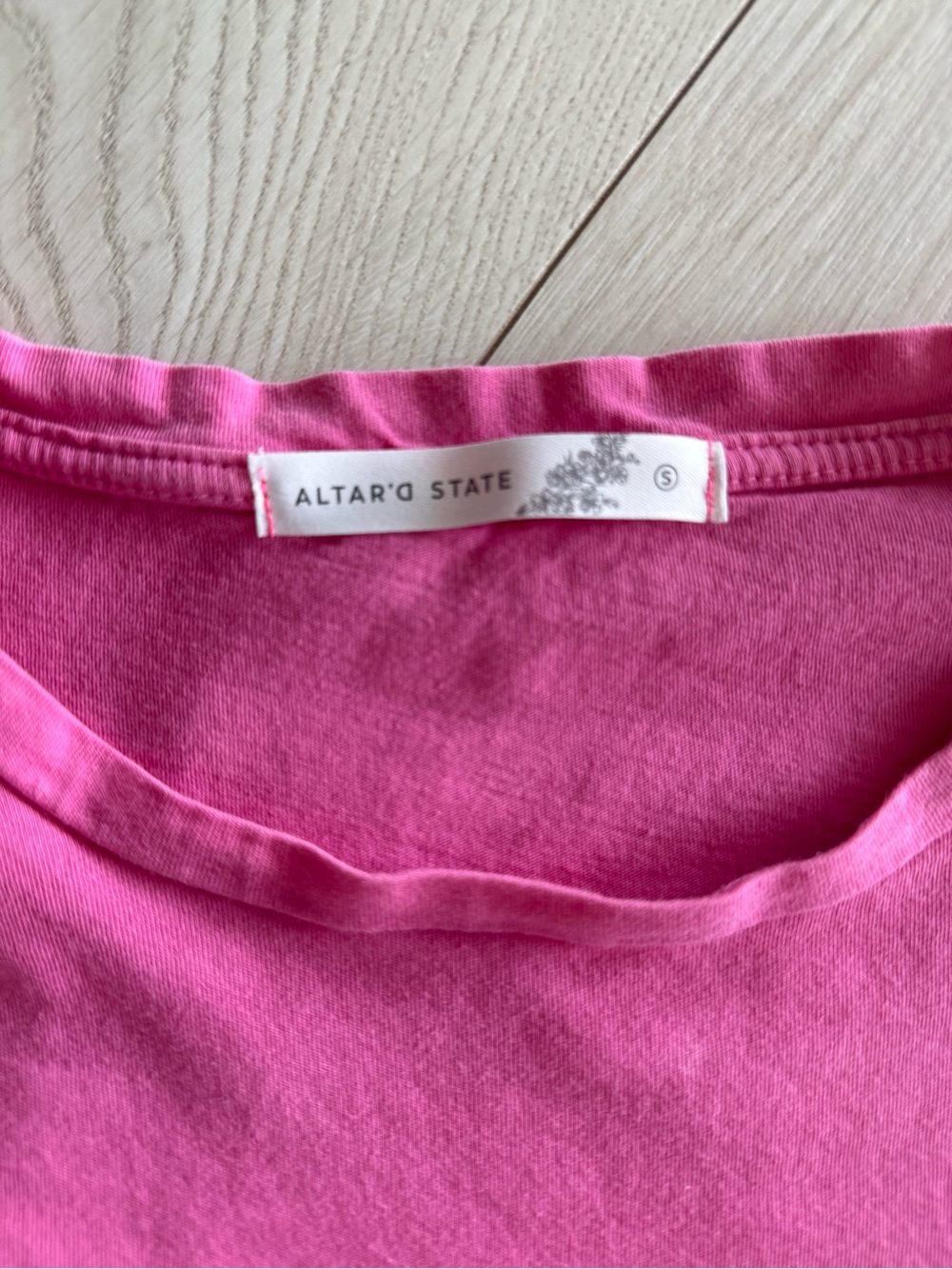 Altar’d State Oversized Tee - Picture 4 of 5